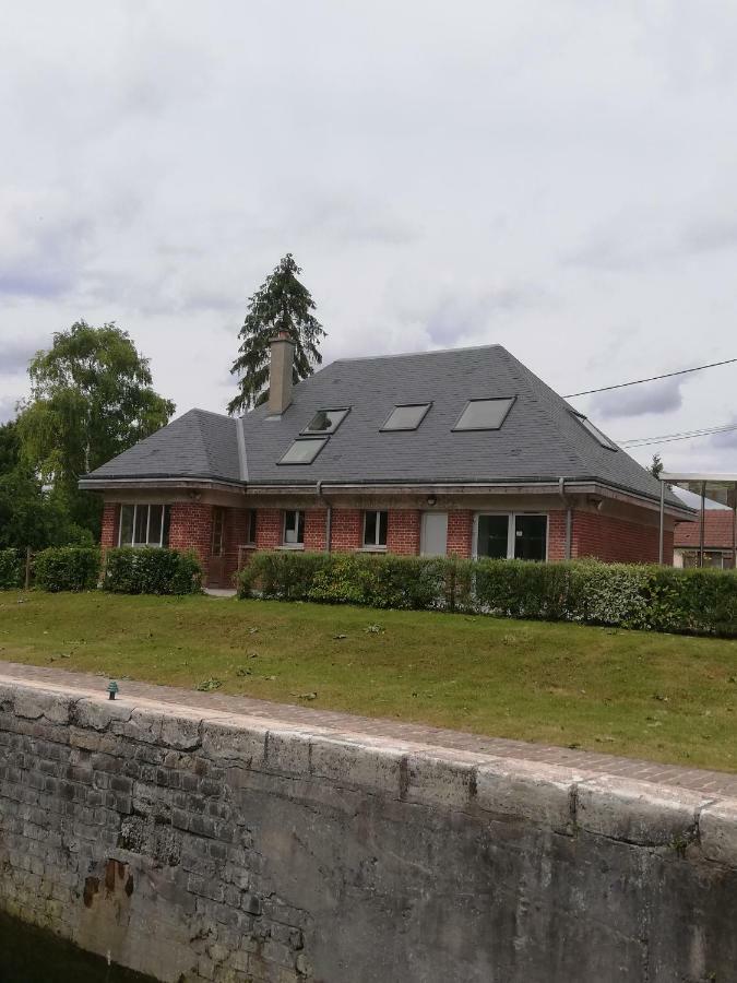 La Maison De La Vallee Villa Froissy  Exterior photo